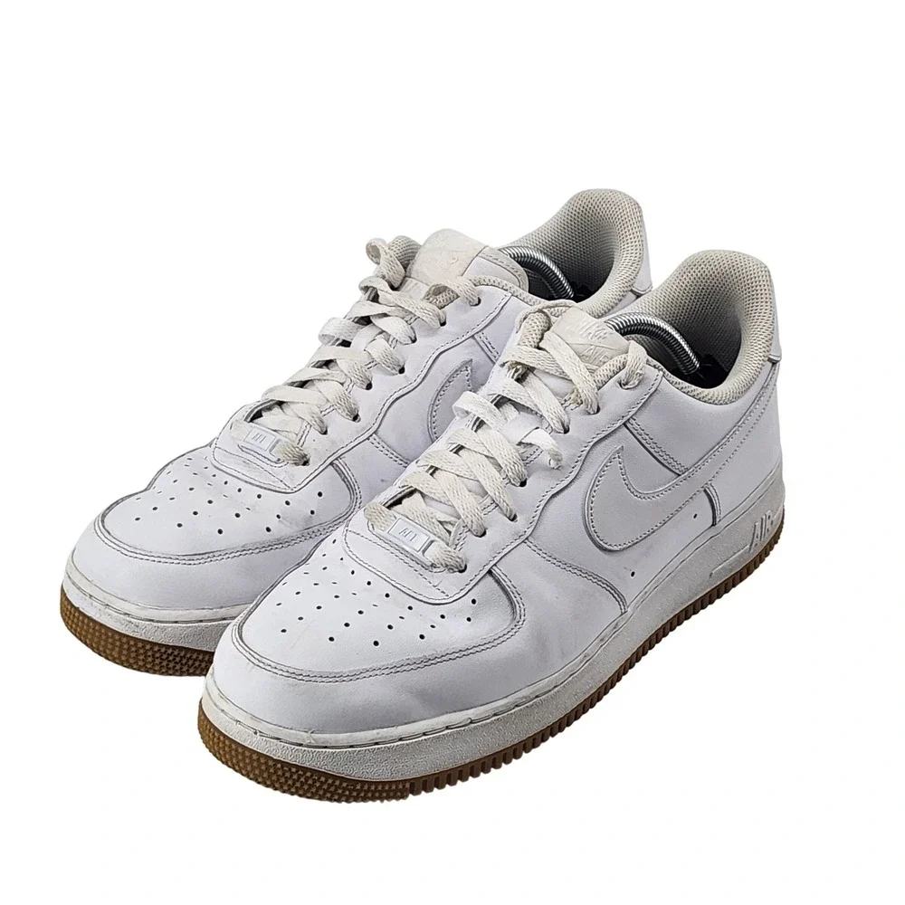 Nike Air Force 1 07 Low Mens 11 White DJ2739-100 Gum Sole Leather Sneakers